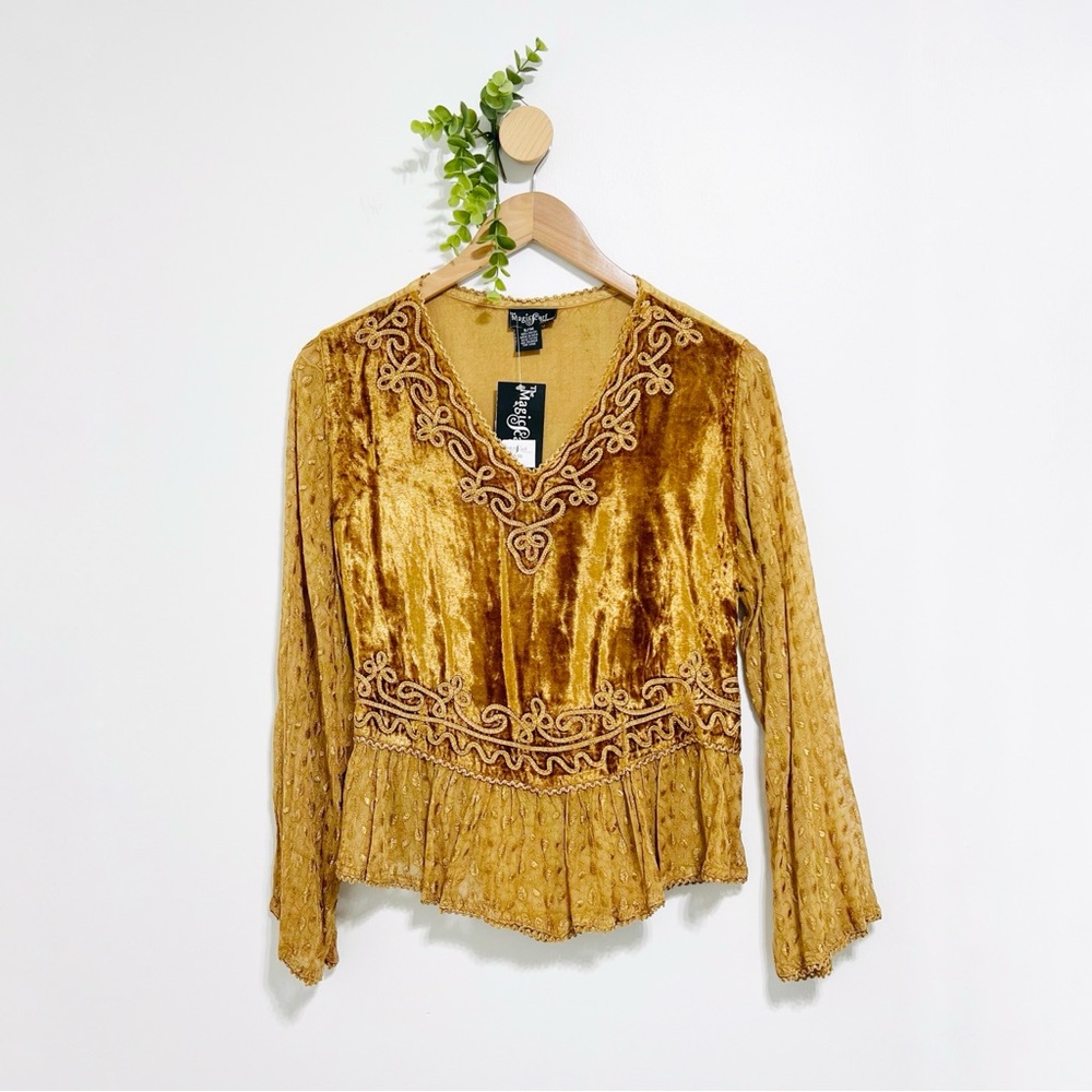 The Magic Scarf NWT Renaissance Fairy Golden Long Sleeve Top